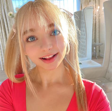 petite teen goddess lilyrose : General Talk Tributes and Art.